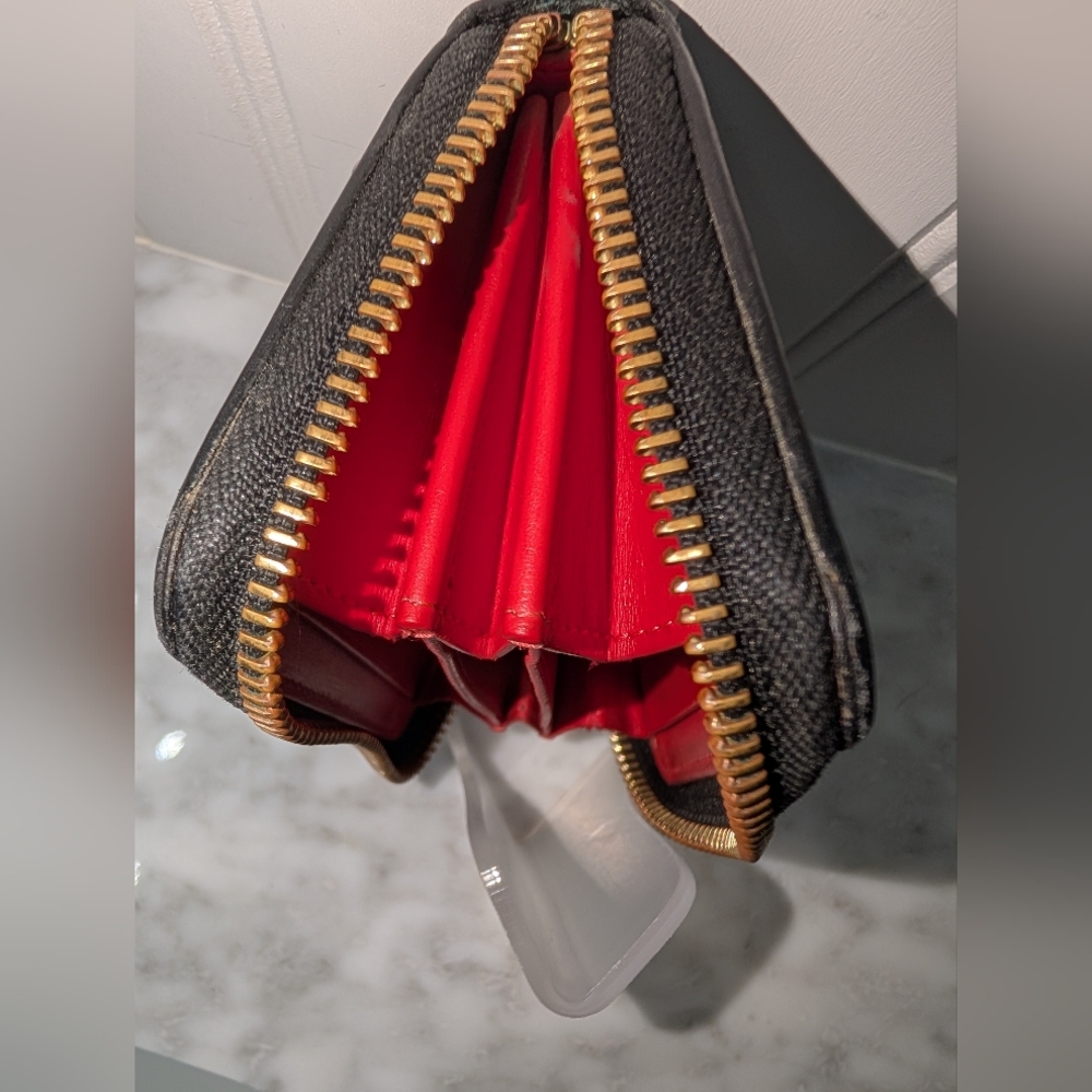 Christian Louboutin Small Panettone Zip-Around Coin Wallet - Picture 5 of 8
